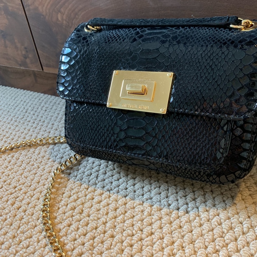 Michaels Kors crossbody